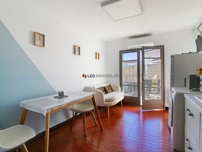 Maison traditionnelle - 160 m² - 9 pièces