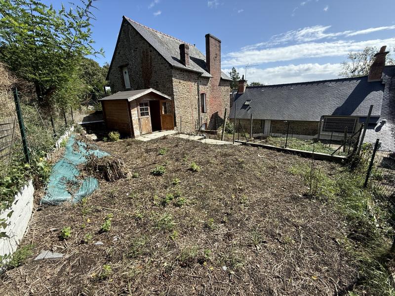 Maison - 93 m² - 4 pièces