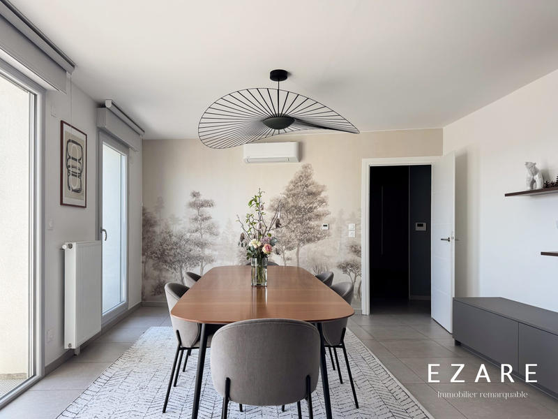 Appartement - 108 m² - 5 pièces