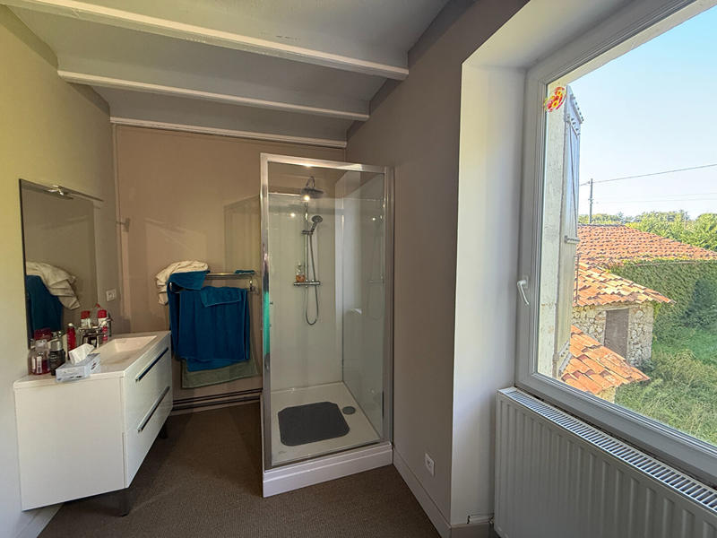 Maison - 210 m² - 4 pièces