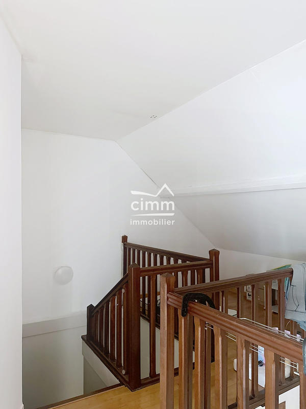 Maison - 109 m² - 6 pièces