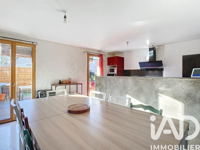 Maison - 104 m² - 5 pièces