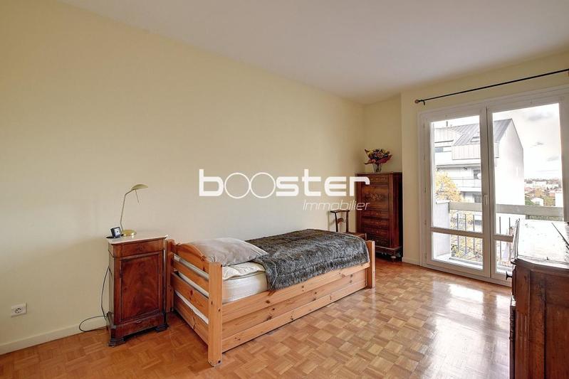 Appartement ancien - 74 m² - 3 pièces