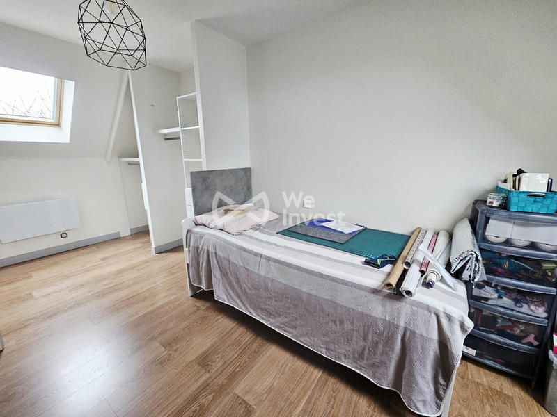 Maison traditionnelle - 131 m² - 7 pièces