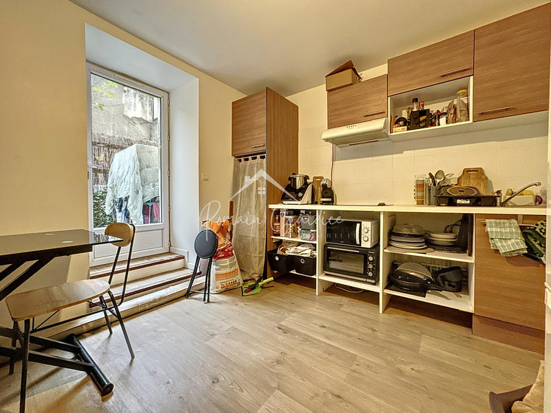 Immeuble - 243 m²
