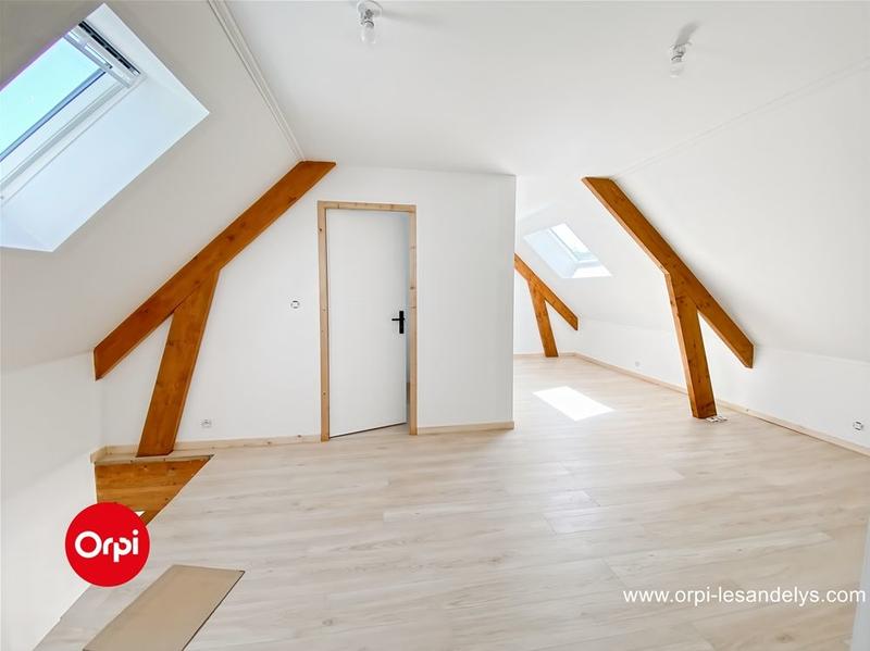 Maison - 215 m² - 8 pièces