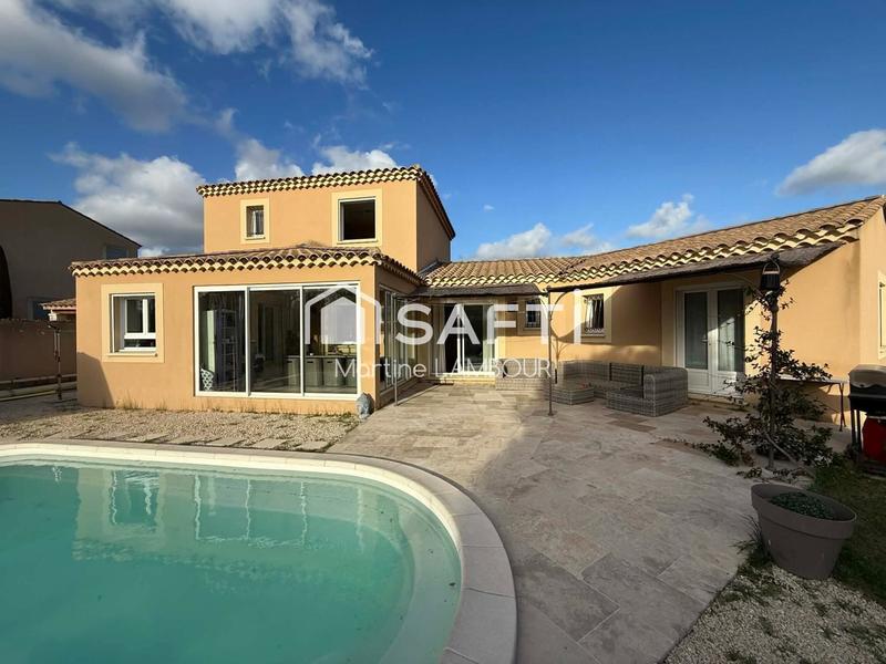 Maison - 174 m² - 7 pièces