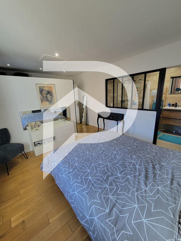 Maison - 173 m² - 6 pièces