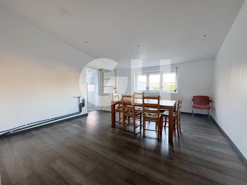 Maison - 80 m² - 3 pièces