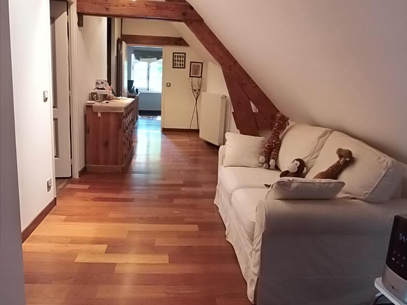 Maison - 214 m² - 8 pièces