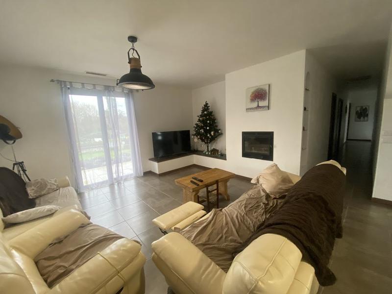 Propriété - 480 m² - 10 pièces