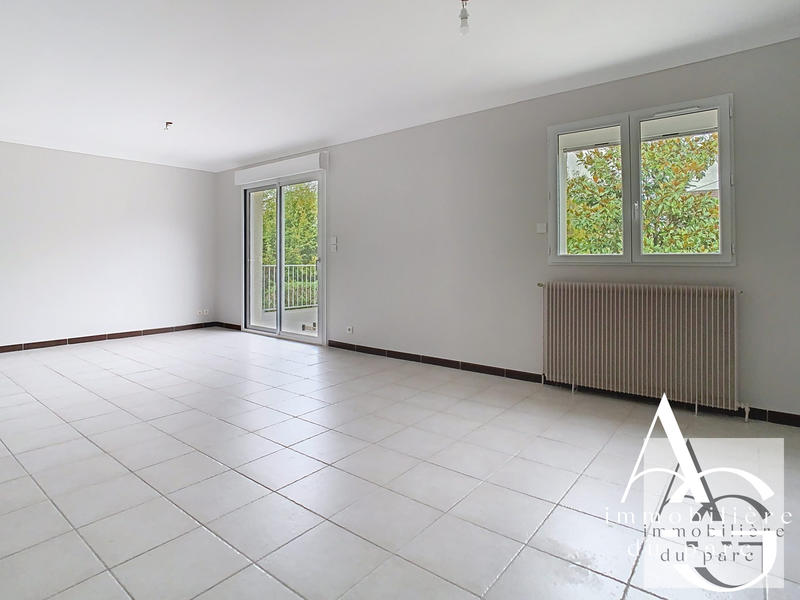 Maison traditionnelle - 81 m² - 4 pièces