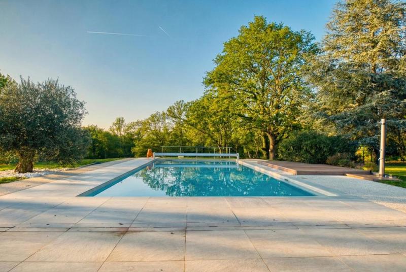 Pavillon - 135 m² - 6 pièces