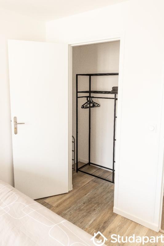 Chambre - 9 m² - 1 pièce