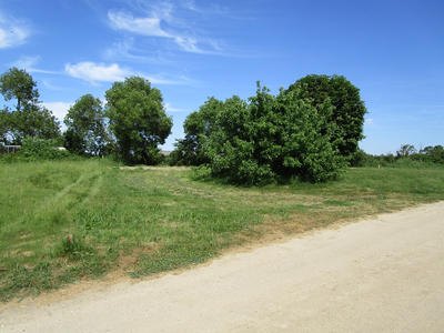 Terrain constructible - 681 m²