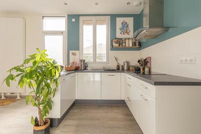 Maison - 90 m² - 5 pièces