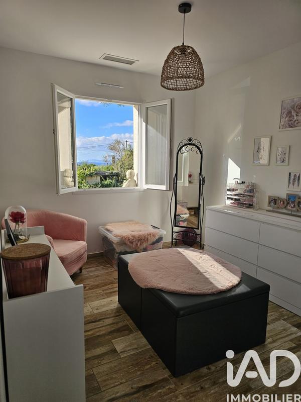 Maison - 106 m² - 4 pièces