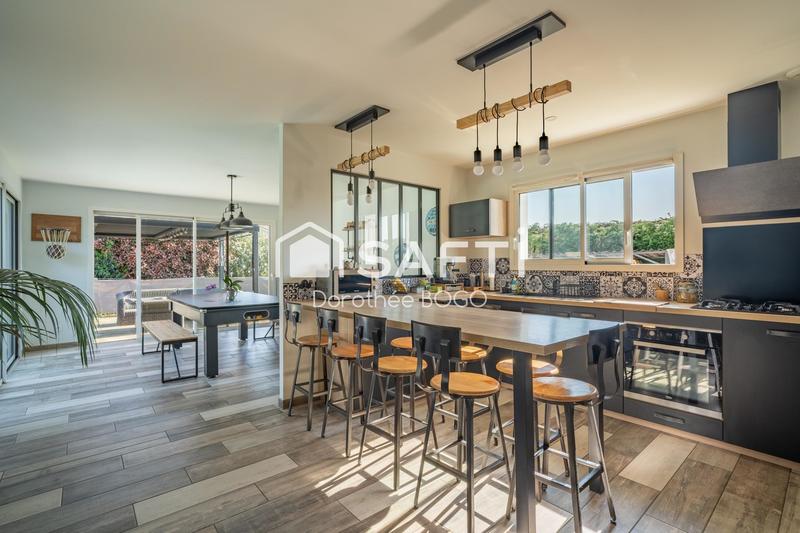 Maison - 122 m² - 4 pièces