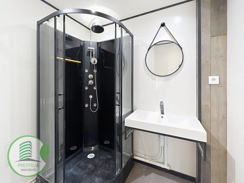 Appartement - 70 m² - 4 pièces