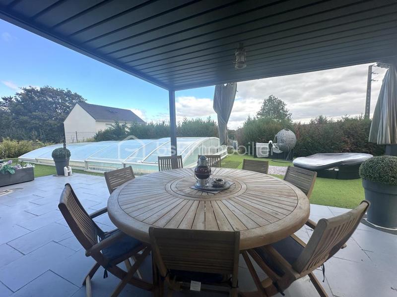 Maison - 150 m² - 6 pièces