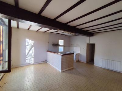 Maison en pierre - 67 m² - 3 pièces