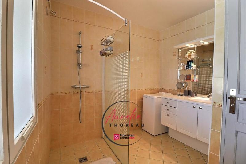 Maison - 150 m² - 8 pièces