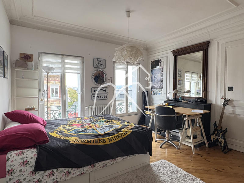 Maison - 122 m² - 6 pièces