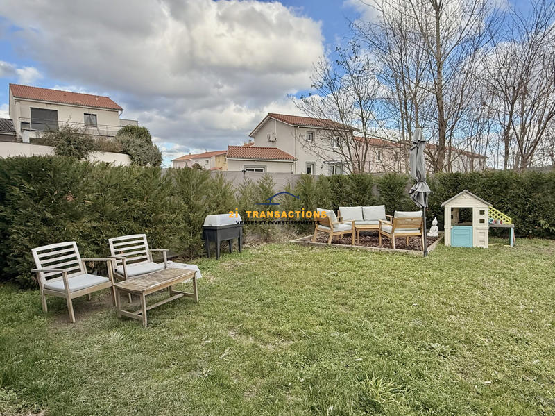 Maison - 87 m² - 4 pièces