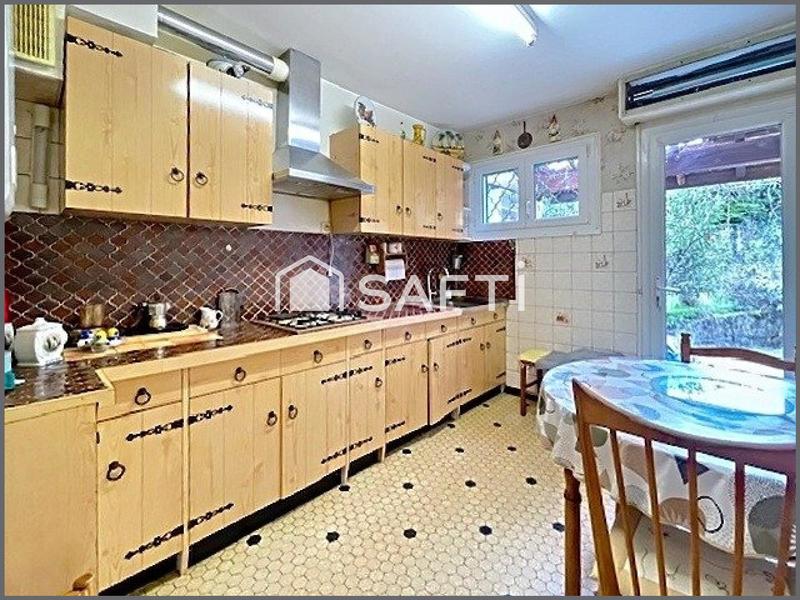 Maison - 77 m² - 4 pièces