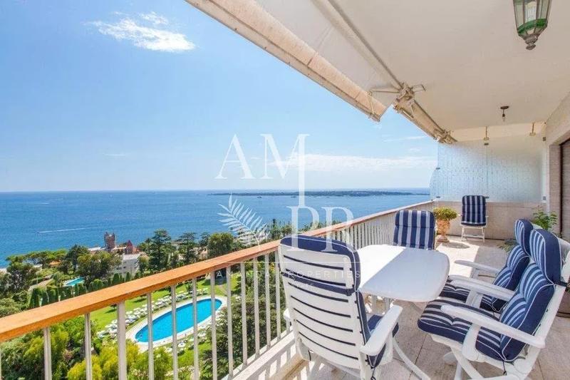 Appartement - 173 m² - 4 pièces