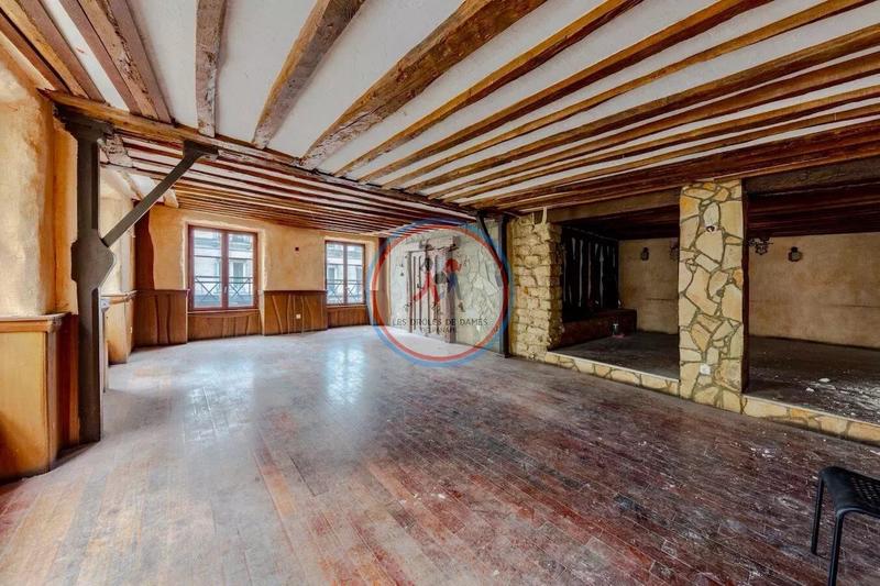 Appartement - 82 m² - 3 pièces