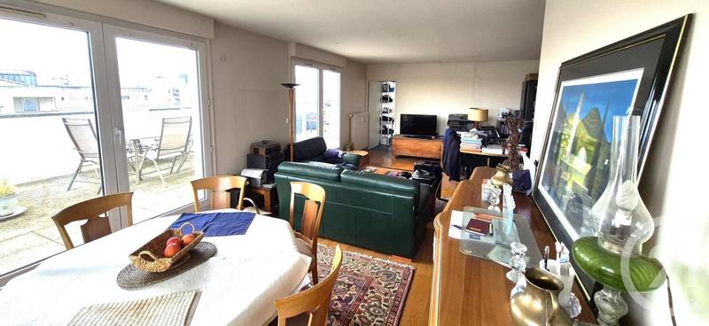 Appartement - 107 m² - 5 pièces