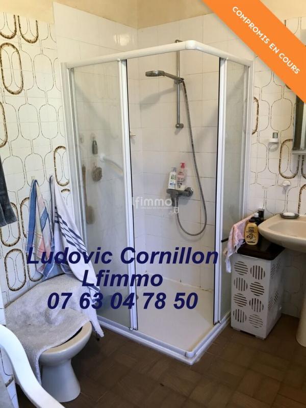 Maison - 207 m² - 11 pièces