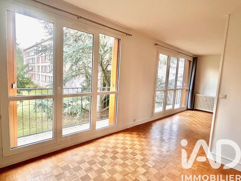 Appartement - 83 m² - 4 pièces