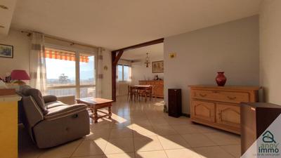 Appartement - 109 m² - 5 pièces