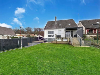 Maison - 130 m² - 8 pièces