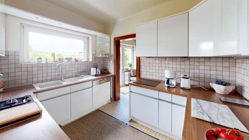 Maison - 192 m² - 5 pièces