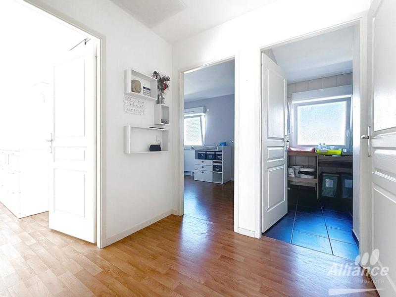 Maison - 95 m² - 4 pièces