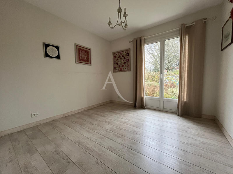 Maison - 95 m² - 4 pièces