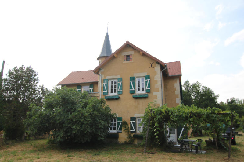 Maison - 145 m² - 7 pièces