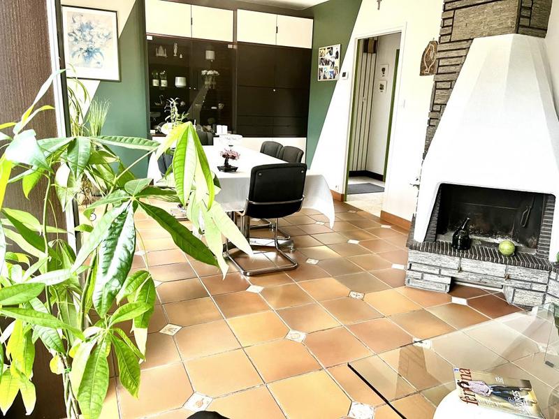 Maison - 112 m² - 7 pièces