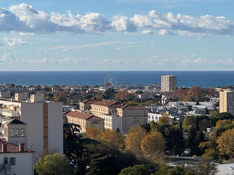 Appartement - 130 m² - 4 pièces