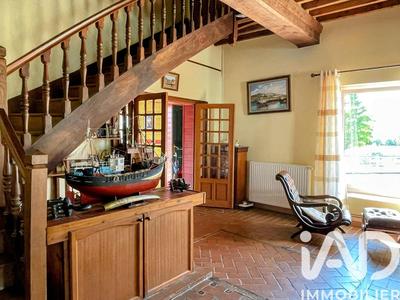 Maison - 299 m² - 9 pièces