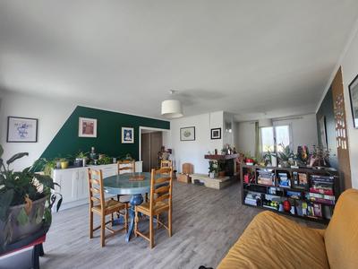 Maison - 126 m² - 7 pièces