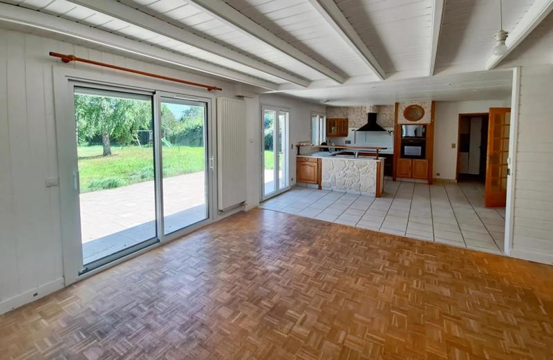 Maison - 190 m² - 7 pièces