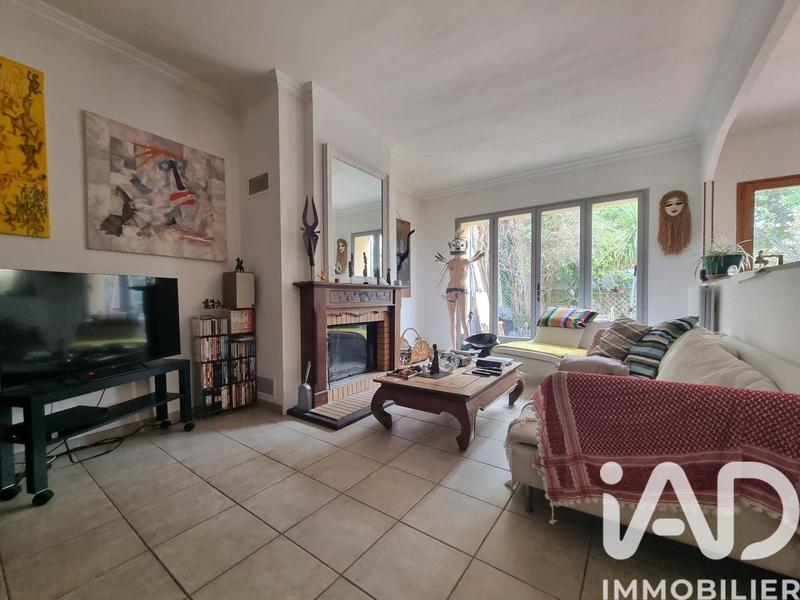 Maison - 180 m² - 5 pièces