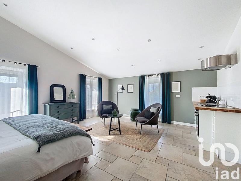 Maison - 435 m² - 20 pièces