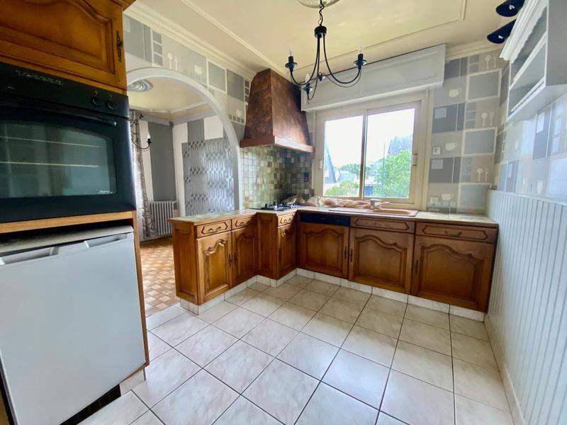 Maison - 140 m² - 5 pièces