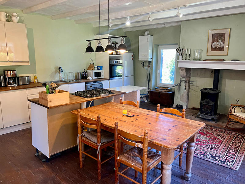 Maison - 107 m² - 4 pièces