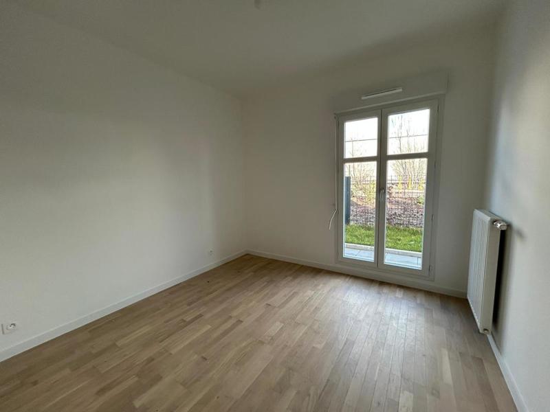 Appartement - 90 m² - 4 pièces